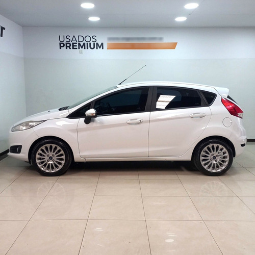 Imagen 3 de 8 de Ford Fiesta Kinetic Design 1.6 Se 120cv