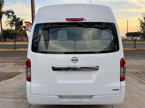 Nissan Urvan 2.5 15 Pas Amplia Aapack Seg Mt