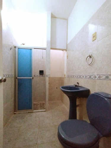 Alquiler Casa 2 Dormitorios En La Teja