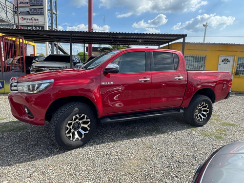 Toyota Hilux 2.8 Tdi Cabina Doble At