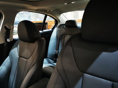 Imagen 11 de 14 de Bmw 320i Sport Line
