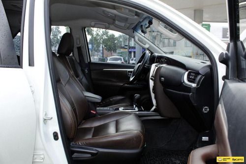 Toyota Fortuner Street Euro Iv