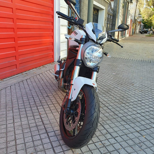 Imagen 2 de 15 de Monster 797 New White 0km 2022 Ducati Rosario