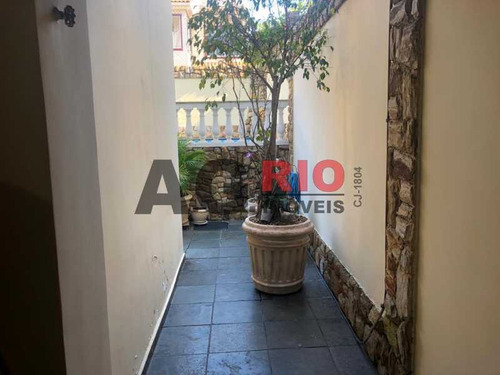 Casa Em Condomínio-à Venda-vila Valqueire-rio De Janeiro - Vvcn40030