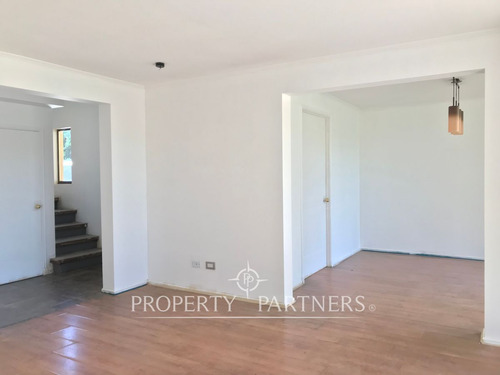 Casa En Completa Remodelación En Exclusivo Condomi...