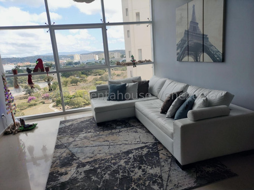 Imagen 1 de 30 de Apartamentos En Venta En Triangulo Del Este Barquisimeto, Lara #23-8346 Bróker Inmobiliario : Romer Gonzalez
