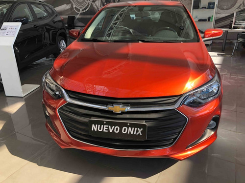 Imagen 6 de 11 de Chevrolet Onix Lt Tech 2023 0km 5p