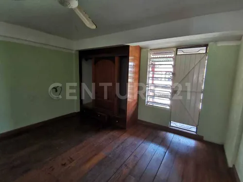 Casa En Venta, Col. El Zapotal, Acayucan, Ver.