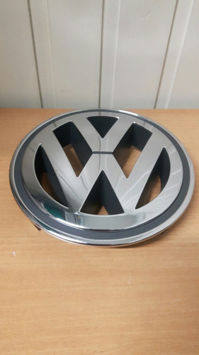 Escudo Logo Vw Bora 07 En Adelante Volkswagen Original