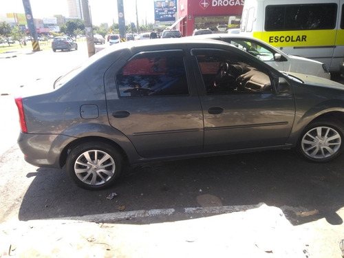 Renault Logan 2012 1.0 16v Authentique Hi-flex 4p