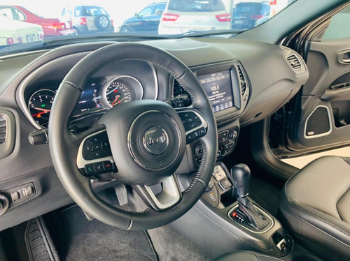 Imagem 3 de 5 de Jeep Compass S
