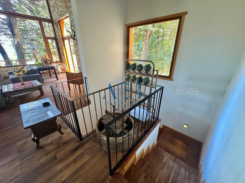 Venta De Casa En Arelauquen - Bariloche -