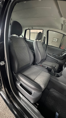 Volkswagen Fox 1.6 Comfortline Pack Saf 5 p