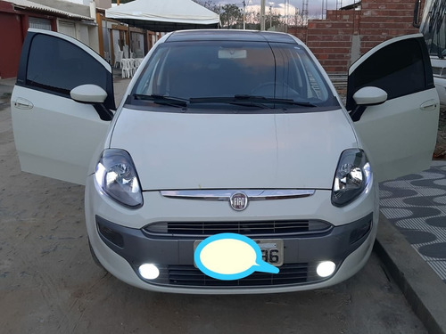 Fiat Punto 2013 1.6 16v Essence Flex 5p