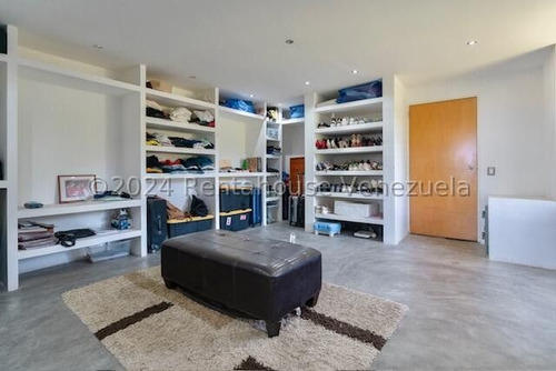 Maravillosa Casa En Venta En Alto Hatillo. Negociable
