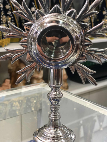 Relicário Estanho Artesanal - 20cm