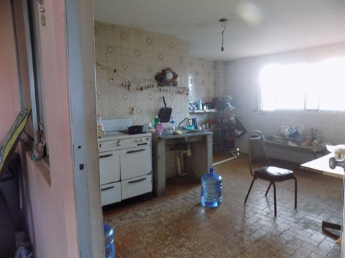 Imagen 21 de 28 de Casa Con Local En Venta