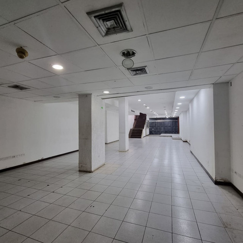 Imagen 5 de 14 de Local Comercial En Venta La Candelaria 422 Mts2