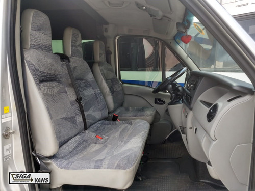 Imagem 10 de 12 de Renault Master