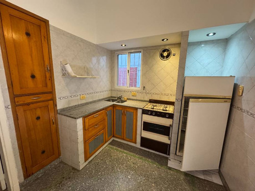 Casa Ph En Alquiler En Wilde Centro