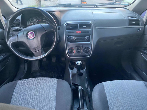 Fiat Punto 1.4 Attractive 2013