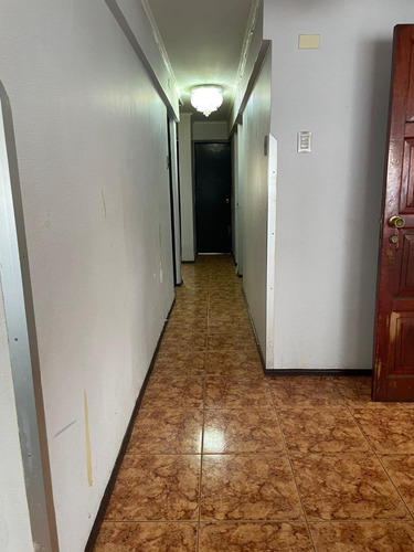 Venta De Amplia Casa, Terreno De 500m2 3d 2b, En La Florida
