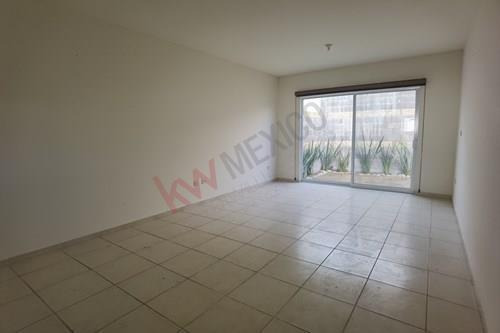 Imagen 14 de 25 de Casa De 4 Recamaras Con 4 Baños Completos Muy Amplia $12,000