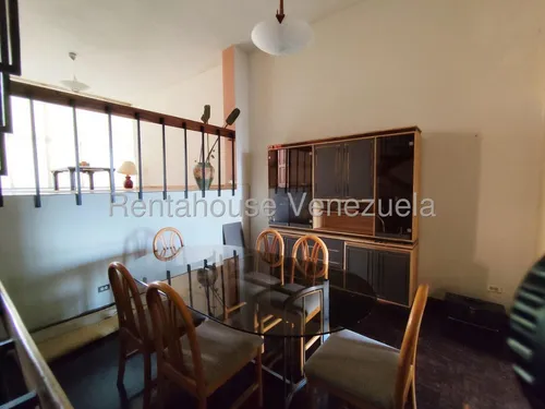 Excelente Townhouse En Venta El Hatillo #25-17948
