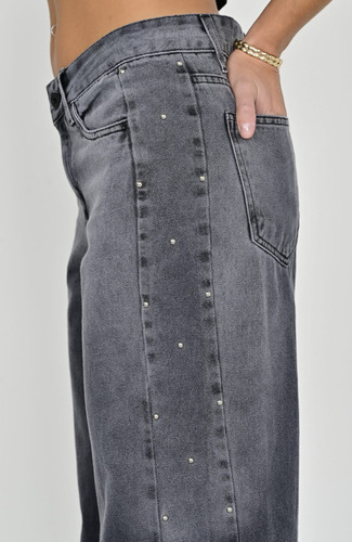 Jean Wide Leg Rígido Tachas Tiro Medio Dama Diva