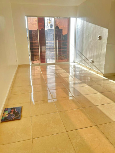 Apartamento De Oportunidad En Santiago, Rd$3,550,000