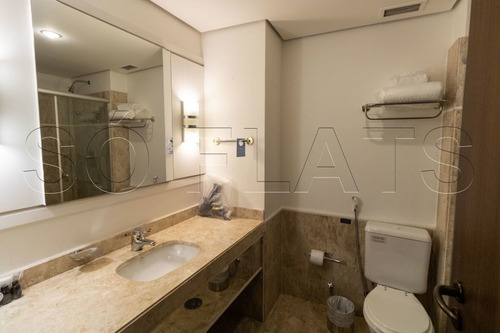 Imagem 8 de 15 de Flat Em Alphaville No Pool - Sf31725