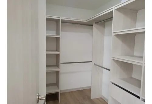 Estrene Este Hermoso Apartamento En Unidad Completa Super Ubicacion