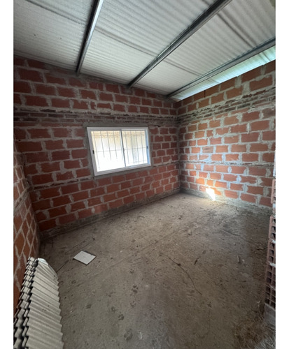 Casa En Venta A Terminar En Jeppener (barrio Los Charas)