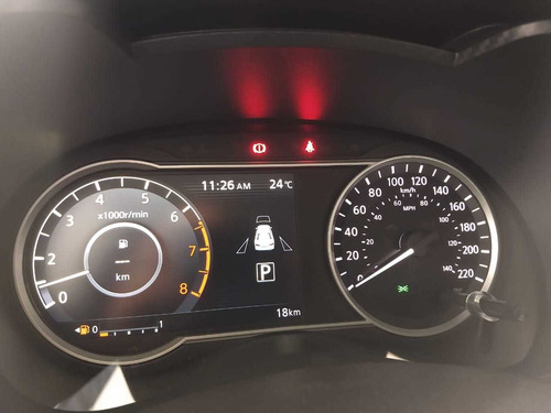 Imagem 8 de 12 de Nissan Versa Exclusive 1.6 (flex) (aut)