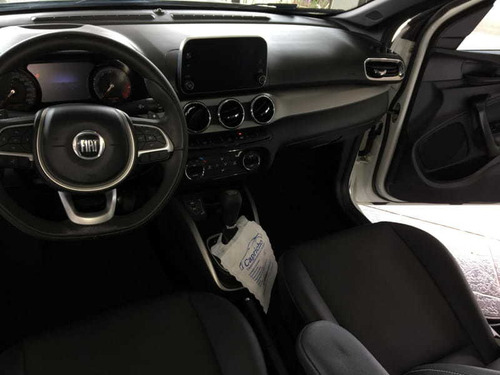 Imagem 12 de 15 de Fiat Cronos 1.8 Flex Hgt At6
