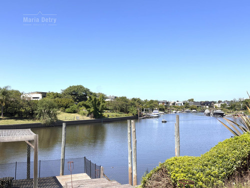 Venta Casa Albanueva Al Rio, 4 Dormitorios