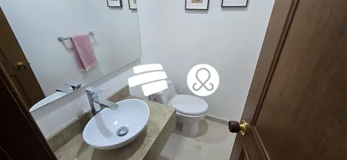 Vendo Amplio Apartamento De 195 M² En Excelente Ubicación En Bogotá