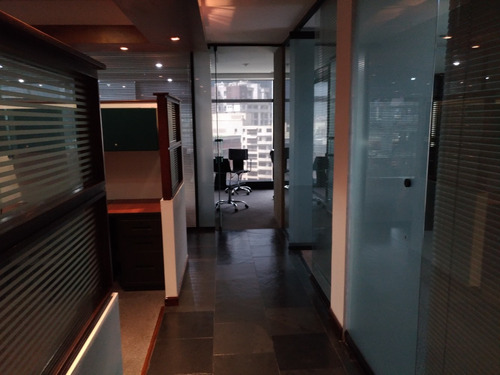 Imagen 5 de 9 de Oficinas En Alquiler