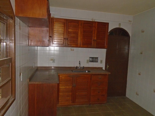 Imagem 11 de 15 de Casa Para Venda Em Nova Friburgo, Rui Sanglard, 3 Dormitórios, 1 Suíte, 3 Banheiros, 1 Vaga - 001_2-1103439