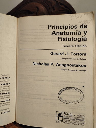 Principios De Anatomía Y Fisiología (Usado)