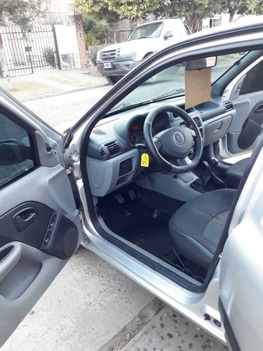 Renault Clio 1.2 Authentique Pack Ii 75cv 2012