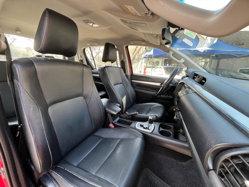 Toyota Hilux 4x4 2.8 At Srv - 2021 | 20