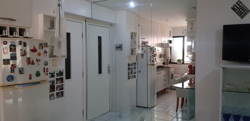 Apartamento Quarto E Sala, Decorado, Armários, 1 Vaga De Garagem - Ap00641