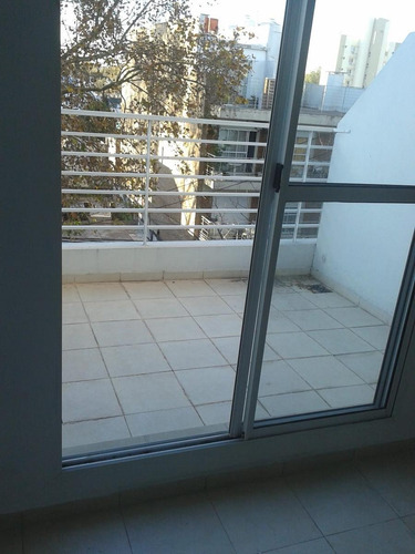 Barrio Luis Agote, Duplex, 43m2, 10 Años, Ideal Inversor.