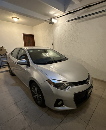 Toyota Corolla 1.8 S At