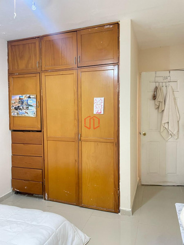 Casa En Venta En Mirador La Silla 3 Niveles, Terraza Y Cochera Techada A 3 Cuadras Estadio Bbva