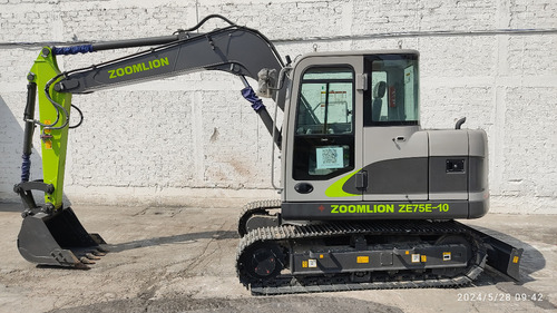 Miniexcavador 7.5 Tonelas Zoomlion Ze75e Año 2024