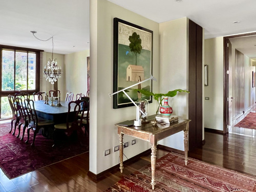 Precioso Penthouse / Vía Aurora