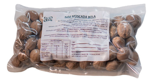 Noz Moscada Inteira (bola) 250g