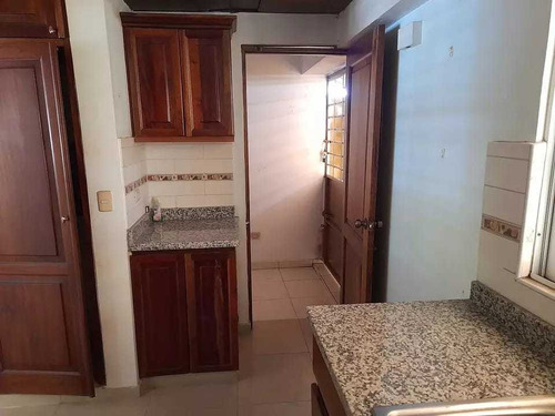 Imagen 2 de 10 de Venta De Apartamento En El Mirador Sur